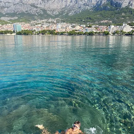 Dundic Appartamento Makarska