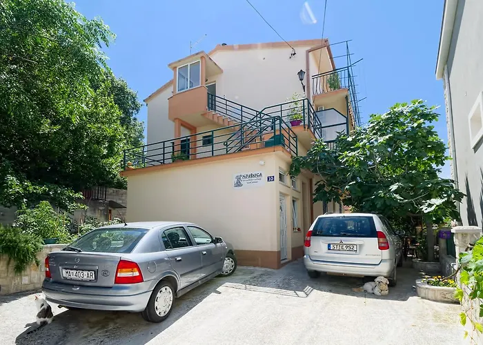 Dundic Apartment Makarska